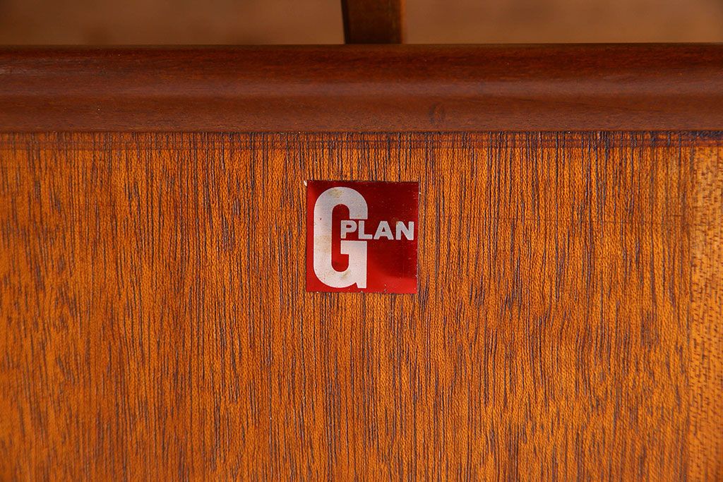 北欧ビンテージ家具　G-PLAN(ジープラン)　エクステンションテーブル