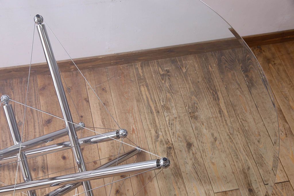 中古　Cassina(カッシーナ)製　714　ガラステーブル(センターテーブル、ダイニングテーブル)(定価約67万円)