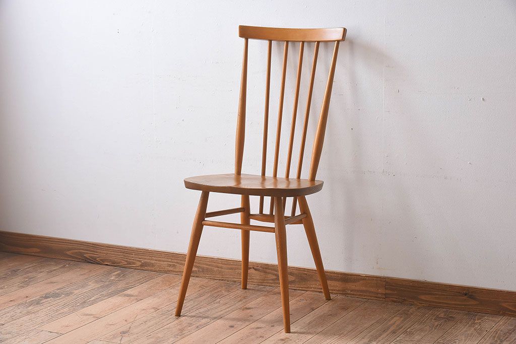 ヴィンテージ家具　イギリスビンテージ　ERCOL(アーコール)　シンプルなデザインのチェア(ダイニングチェア、椅子)(1)
