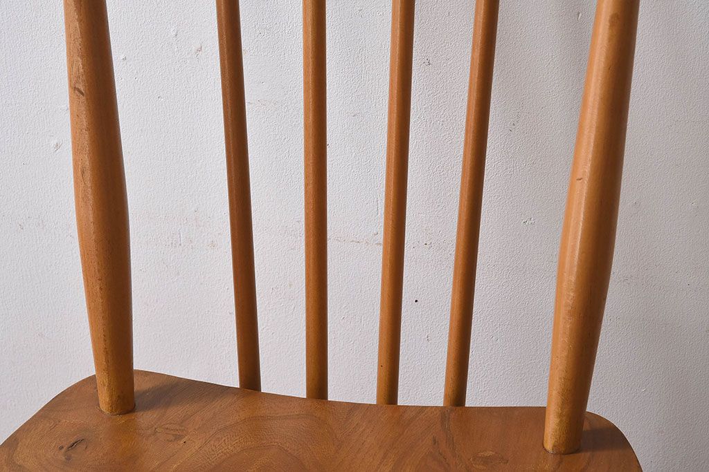 ヴィンテージ家具　イギリスビンテージ　ERCOL(アーコール)　シンプルなデザインのチェア(ダイニングチェア、椅子)(1)