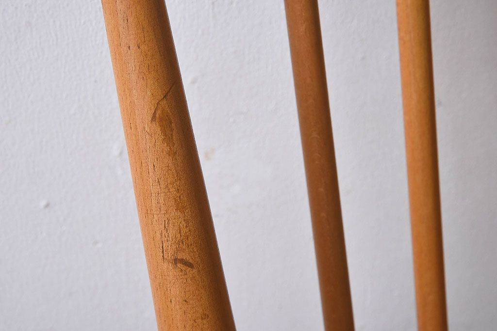 ヴィンテージ家具　イギリスビンテージ　ERCOL(アーコール)　シンプルなデザインのチェア(ダイニングチェア、椅子)(1)