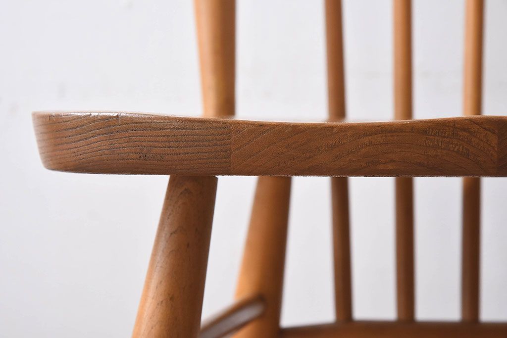 ヴィンテージ家具　イギリスビンテージ　ERCOL(アーコール)　シンプルなデザインのチェア(ダイニングチェア、椅子)(1)
