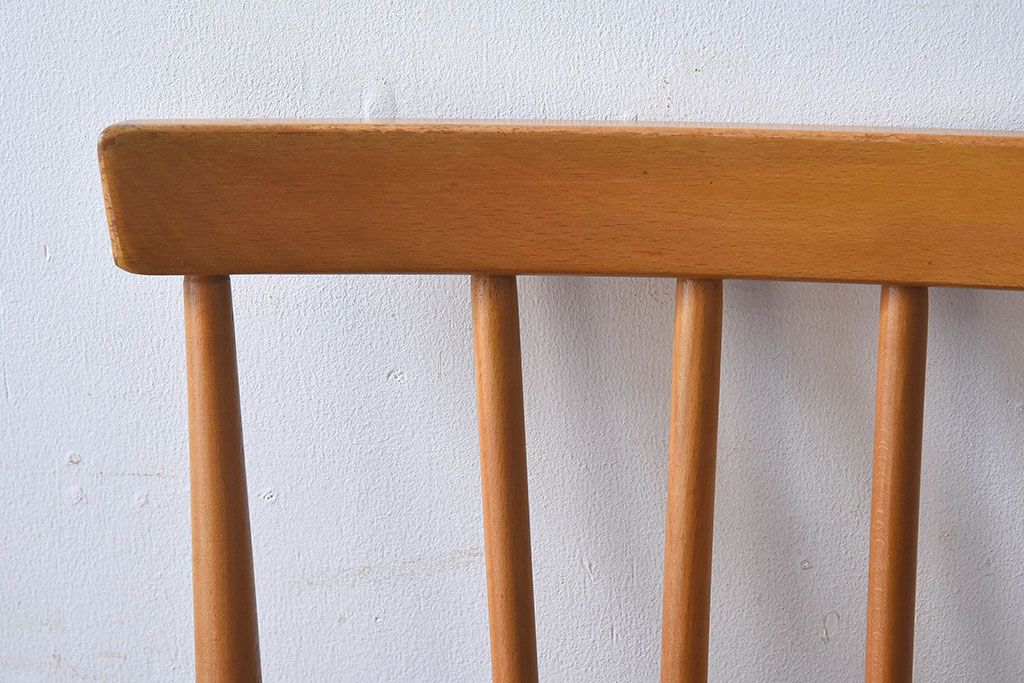 ヴィンテージ家具　イギリスビンテージ　ERCOL(アーコール)　シンプルなデザインのチェア(ダイニングチェア、椅子)(2)
