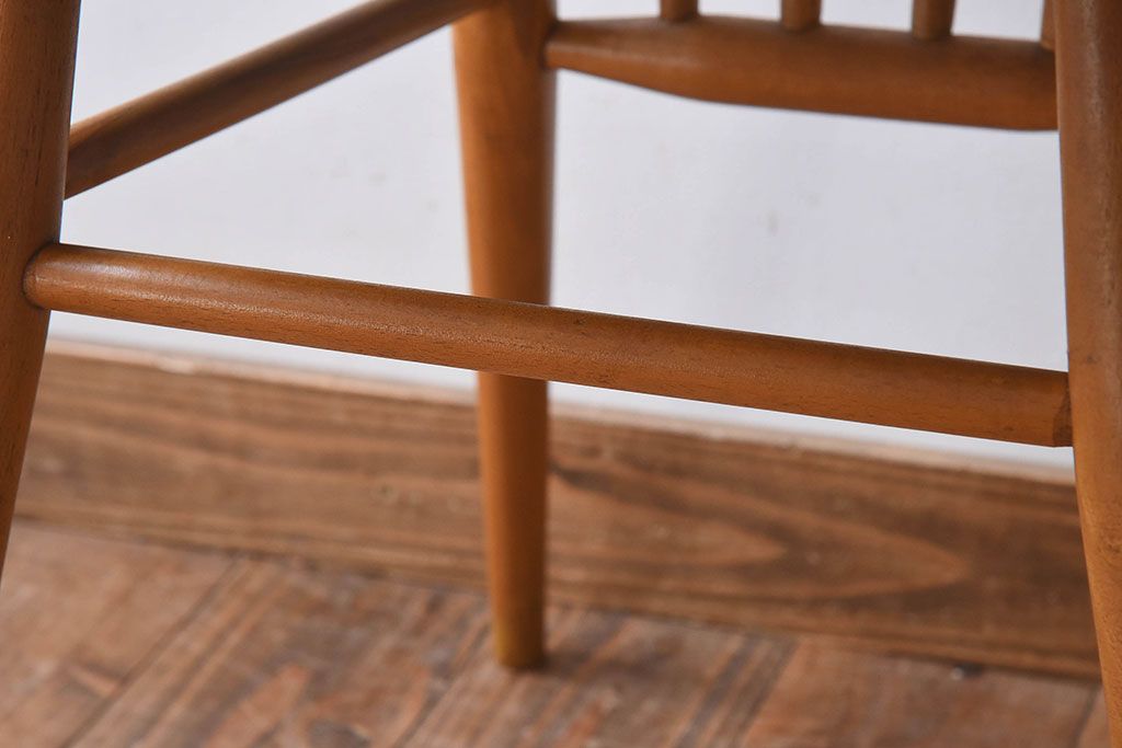 ヴィンテージ家具　イギリスビンテージ　ERCOL(アーコール)　シンプルなデザインのチェア(ダイニングチェア、椅子)(2)