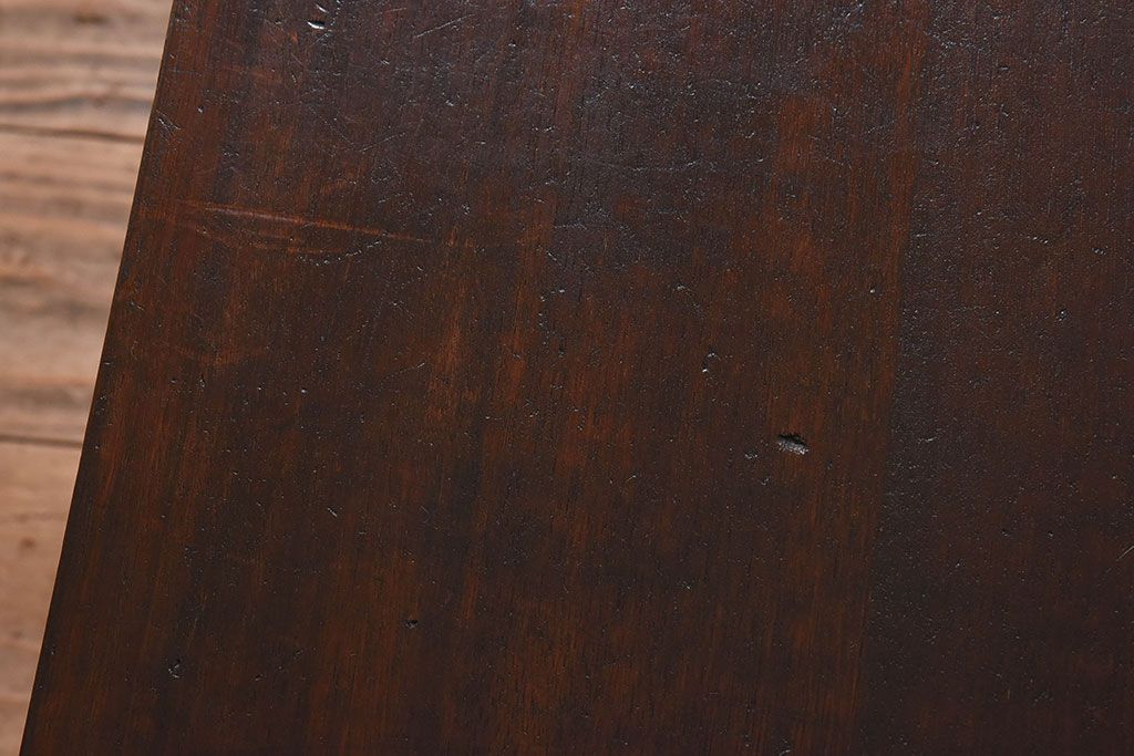 アンティーク雑貨　昭和レトロ　使い込まれた木の質感が味わい深い鉄脚ベンチ(アイアンベンチ、ローテーブル、作業台、花台)