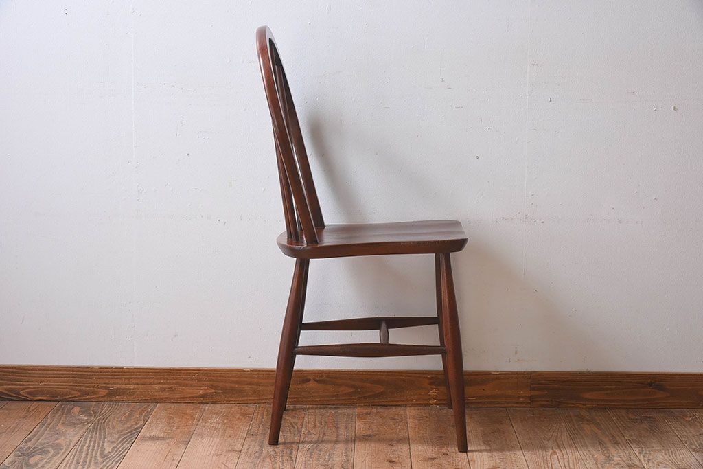 ヴィンテージ家具　イギリスビンテージ　ERCOL(アーコール)　楡材　フープバックチェア(ダイニングチェア、椅子)(1)