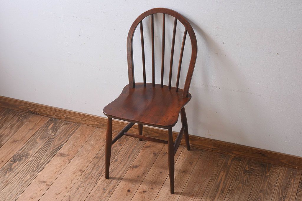ヴィンテージ家具　イギリスビンテージ　ERCOL(アーコール)　楡材　フープバックチェア(ダイニングチェア、椅子)(1)