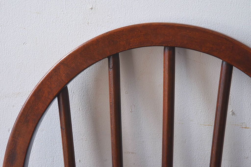 ヴィンテージ家具　イギリスビンテージ　ERCOL(アーコール)　楡材　フープバックチェア(ダイニングチェア、椅子)(1)
