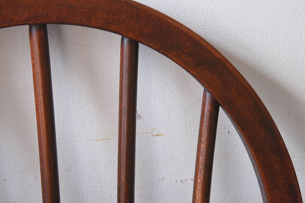 ヴィンテージ家具　イギリスビンテージ　ERCOL(アーコール)　楡材　フープバックチェア(ダイニングチェア、椅子)(1)