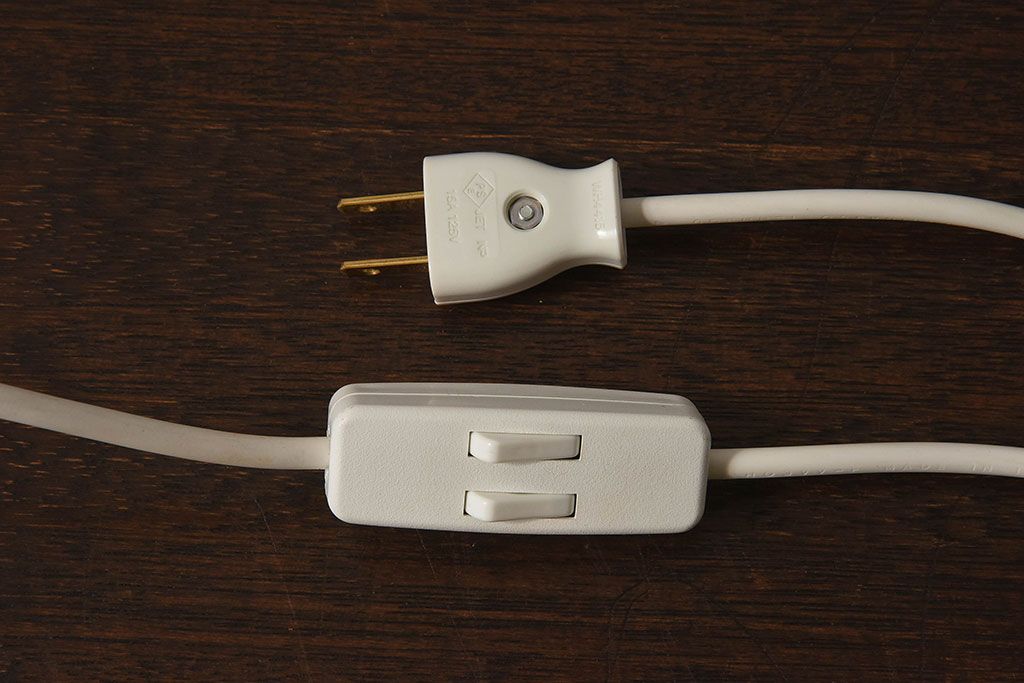 中古　Fabbian(ファビアン)　VICKY(ヴィッキー)　B03　テーブルスタンドライト(デスクスタンドライト、照明)(定価約7万円)(1)
