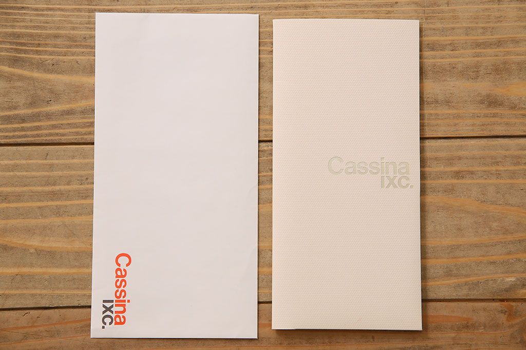 中古　Cassinaixc.(カッシーナイクスシー)　264 MEX(メックス)　左バーティカルロッド　ブックシェルフ・グロッシーホワイト(ブックケース、本棚、収納棚)(定価約75万円)