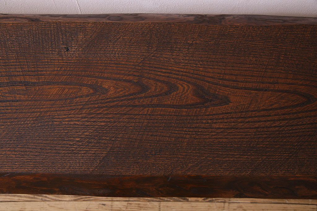 アンティーク家具　和製アンティーク　耳付き天板　古い欅材一枚板の鉄脚ベンチ(アイアンベンチ、長椅子、ローテーブル)