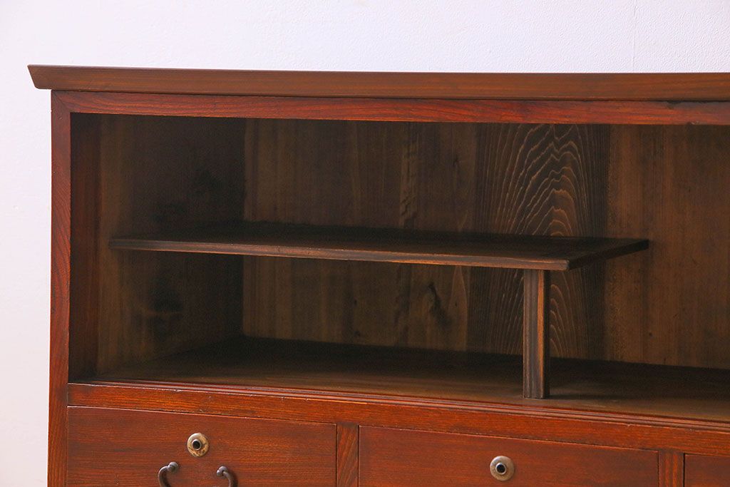 アンティーク家具　前面欅材!漆塗りが美しい時代箪笥ローボード(収納棚、戸棚)
