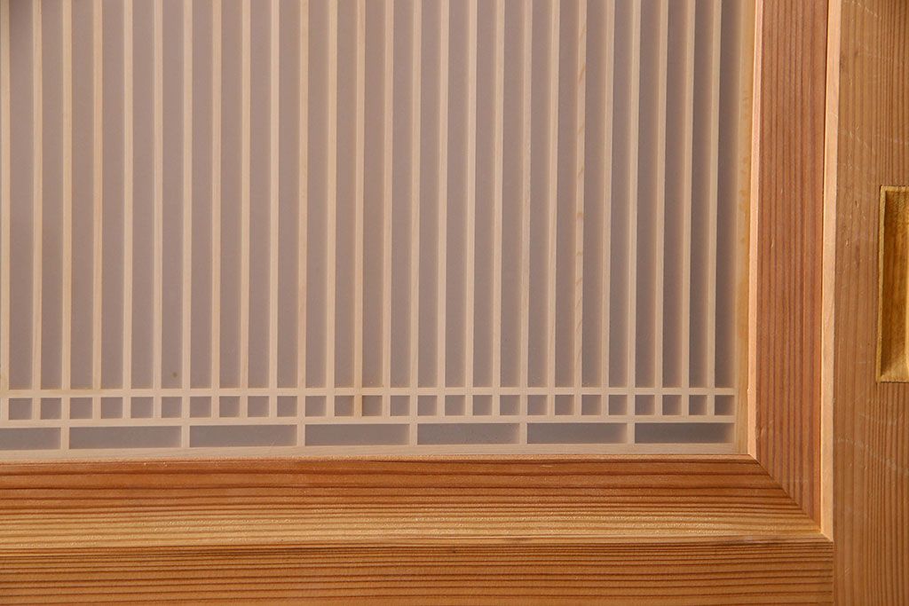 高級品!杢目の良い秋田杉が使われた組子入り格子帯戸(引き戸、ガラス帯戸)(1)