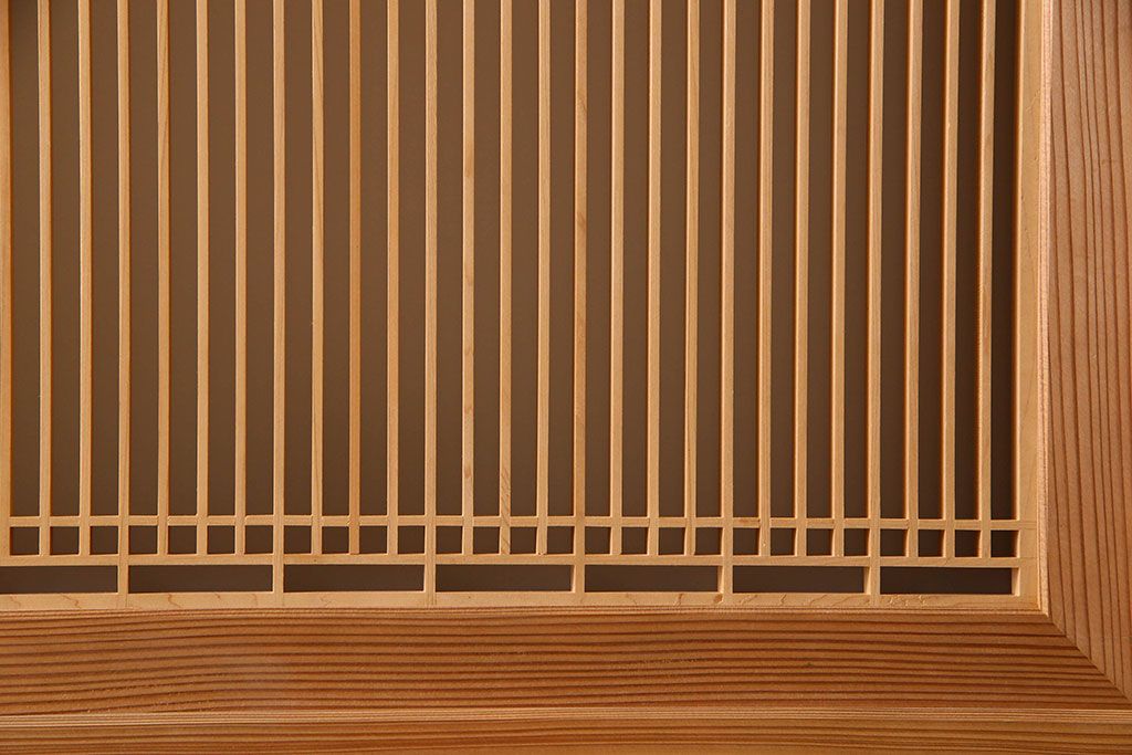 高級品!杢目の良い秋田杉が使われた組子入り格子帯戸(引き戸、ガラス帯戸)(1)