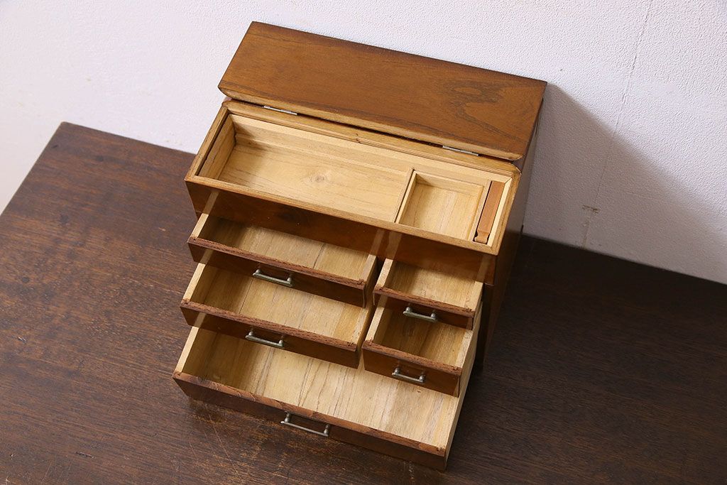 アンティーク雑貨　昭和レトロ　古い木製の裁縫箱(小引き出し、小物収納)