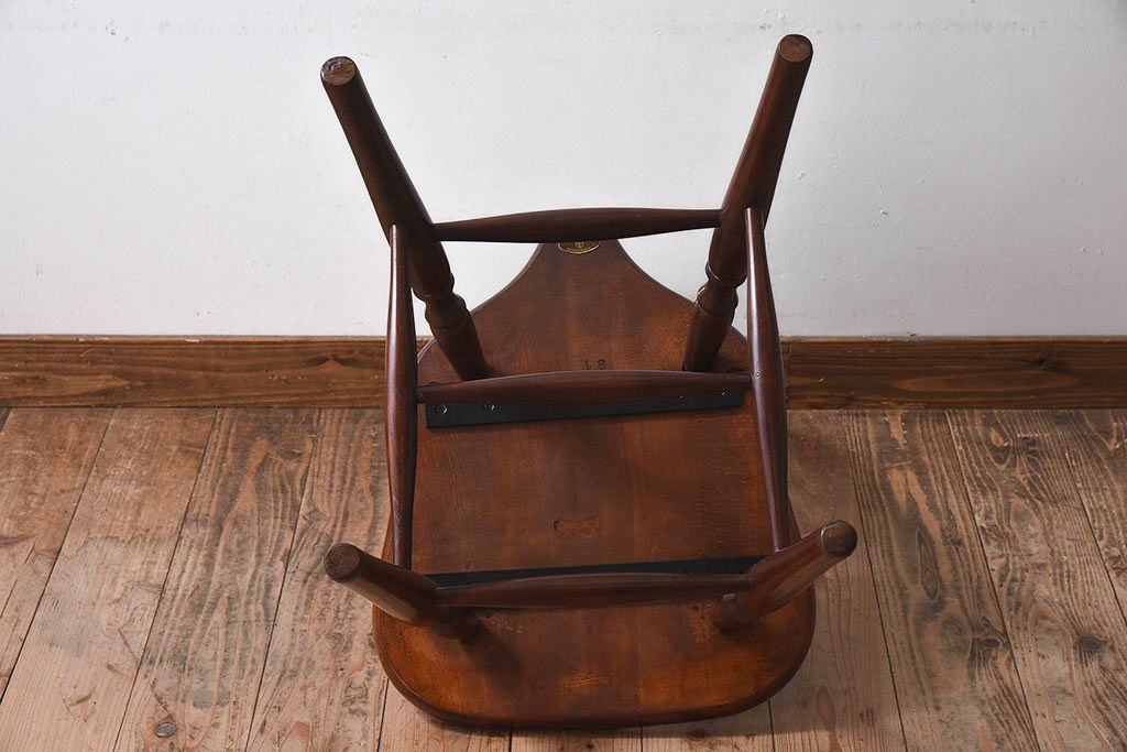 中古　ビンテージ　秋田木工　背もたれがお洒落なスティックバックチェア(椅子)(2)
