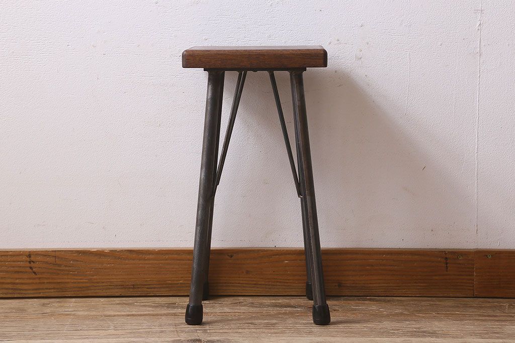 アンティーク雑貨　ラフジュ工房オリジナル　鉄脚角スツール(椅子、チェア、角イス)