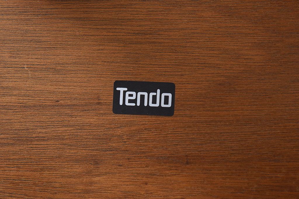 アンティーク雑貨　中古　天童木工　上品なラウンドテーブル(センターテーブル、コーヒーテーブル、サイドテーブル、丸テーブル、花台)(1)