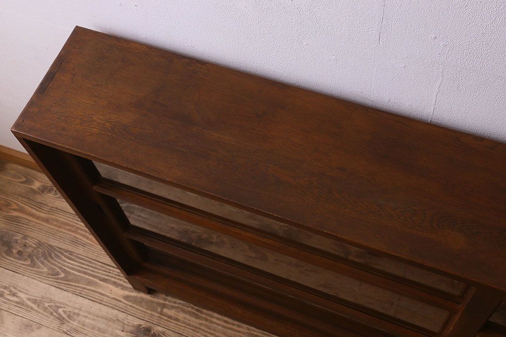 レトロ家具　昭和レトロ　ナラ材使用　クリアガラスが施された脚付きの戸棚(収納棚・飾り棚・ブックケース)