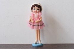 アンティーク雑貨　昭和期　台座付きのレトロなポーズ人形(文化人形、フランス人形)