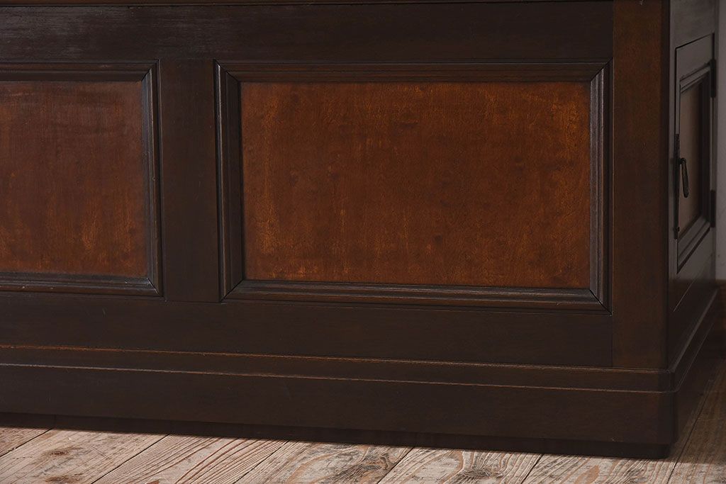 アンティーク家具　大正ロマン　カバ材　深みのある色合いが上品なアンティークガラスケース(ショーケース、飾り棚、陳列棚)