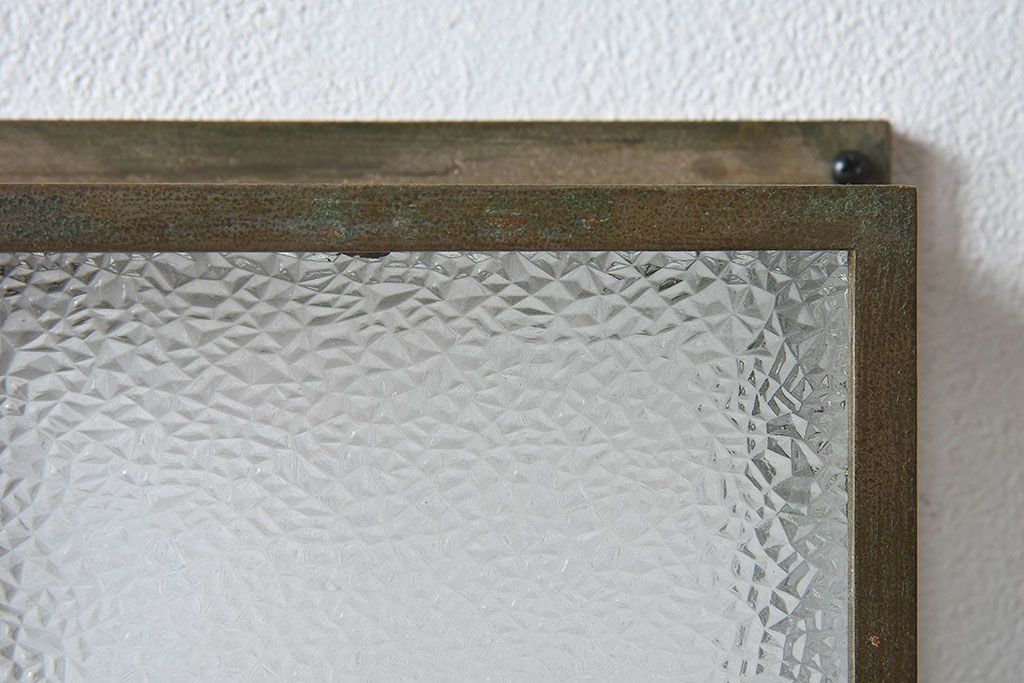 アンティーク雑貨　和製アンティーク　ダイヤガラスのウォールランプカバー(壁掛け照明カバー)