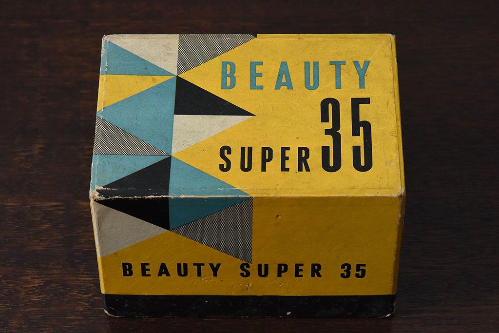 アンティーク雑貨　クラシックカメラ　太陽堂光機株式会社 ケース付き　BEAUTY SUPER(ビューティスーパー)35