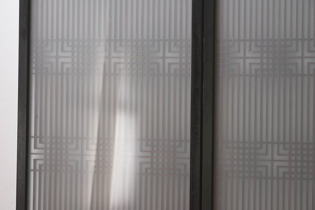 【T様ご成約分】昭和期　細かな組子が美しい書院ガラス戸4枚セット(欄間、引き戸、窓)