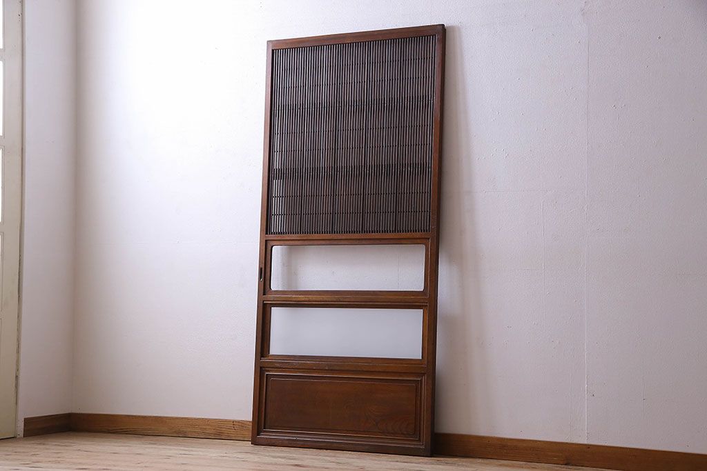 どんな部屋にも合う理由。格子戸の基本的な知識とデザイン入門