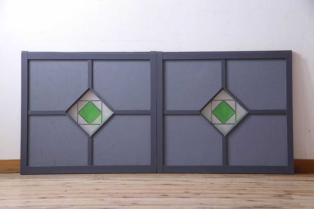 ペイント建具　シックな色合いが素敵な引き戸2枚セット(窓、仕切り戸)(R-026225)