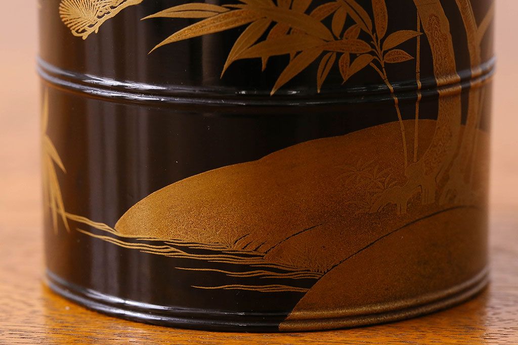 アンティーク雑貨　明治期　松竹梅鶴亀図　木製重香合・蒔絵(小物収納箱、茶道具)
