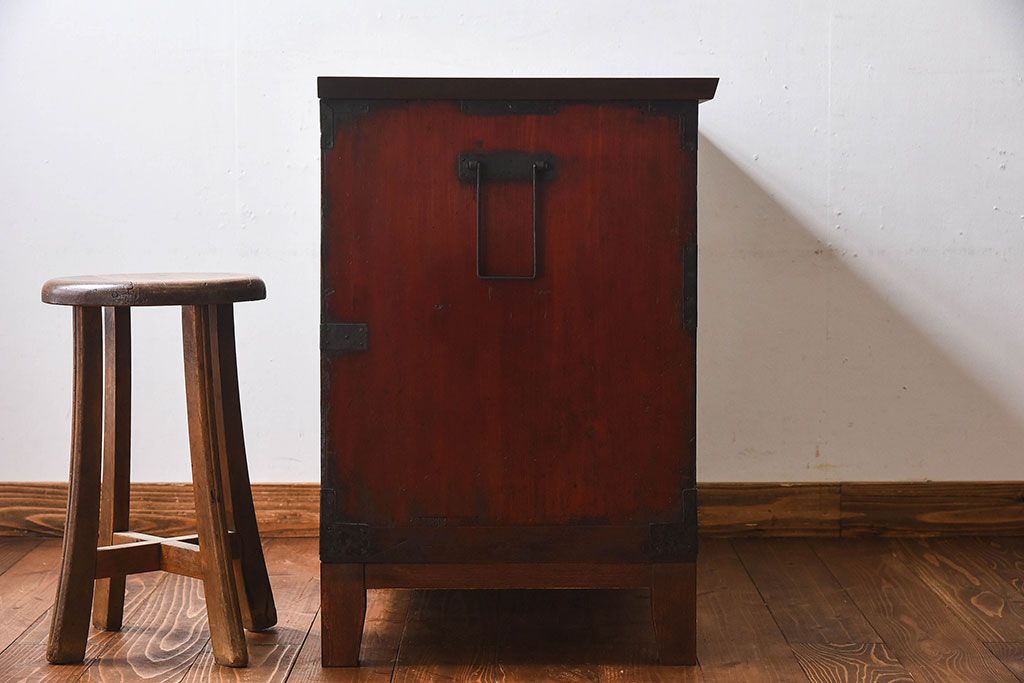 アンティーク家具　和製アンティーク　和モダンな箪笥ローボード(衣装箪笥、引き出し、ローチェスト)