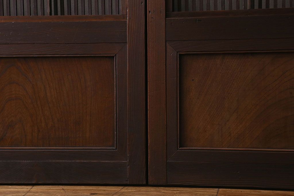 【I様ご成約済み】和製アンティーク　細かな格子のデザインが美しい裏障子付き格子戸(建具、引き戸)4枚セット