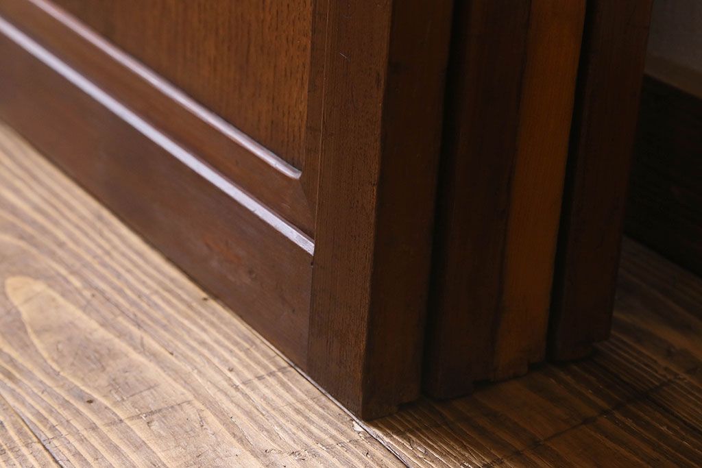 和製アンティーク　美しい組子が目を惹く格子帯戸(引き戸、建具、ガラス帯戸)4枚セット