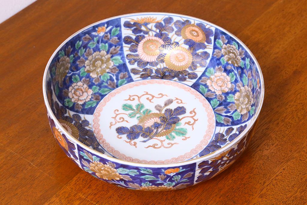 幕末明治期　伊万里焼　牡丹の図　色絵深鉢(深皿、二重高台)