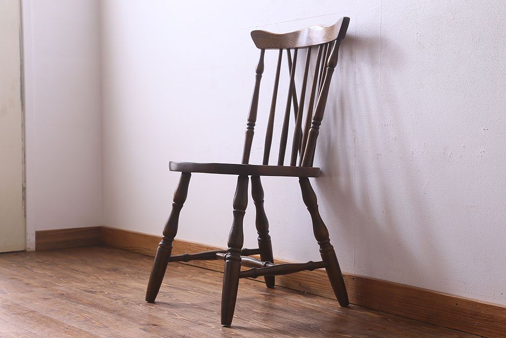 ヴィンテージ家具　ビンテージ　上品な佇まいのスティックバックチェア(椅子、ダイニングチェア)(3)