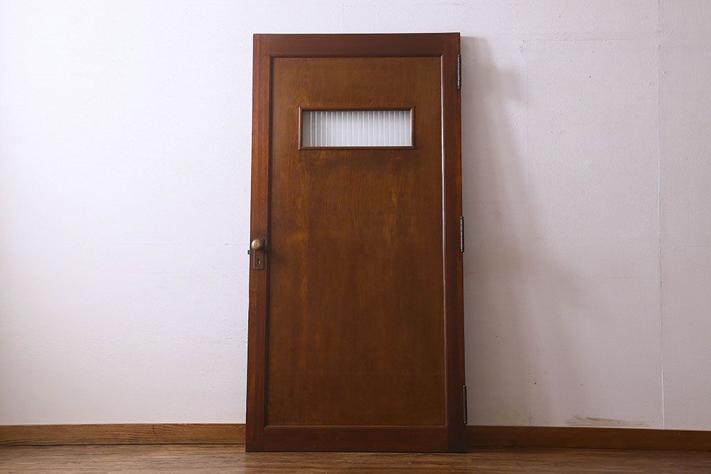 昭和レトロ　銀モールガラス入り　懐かしい雰囲気漂う木製ドア(扉)