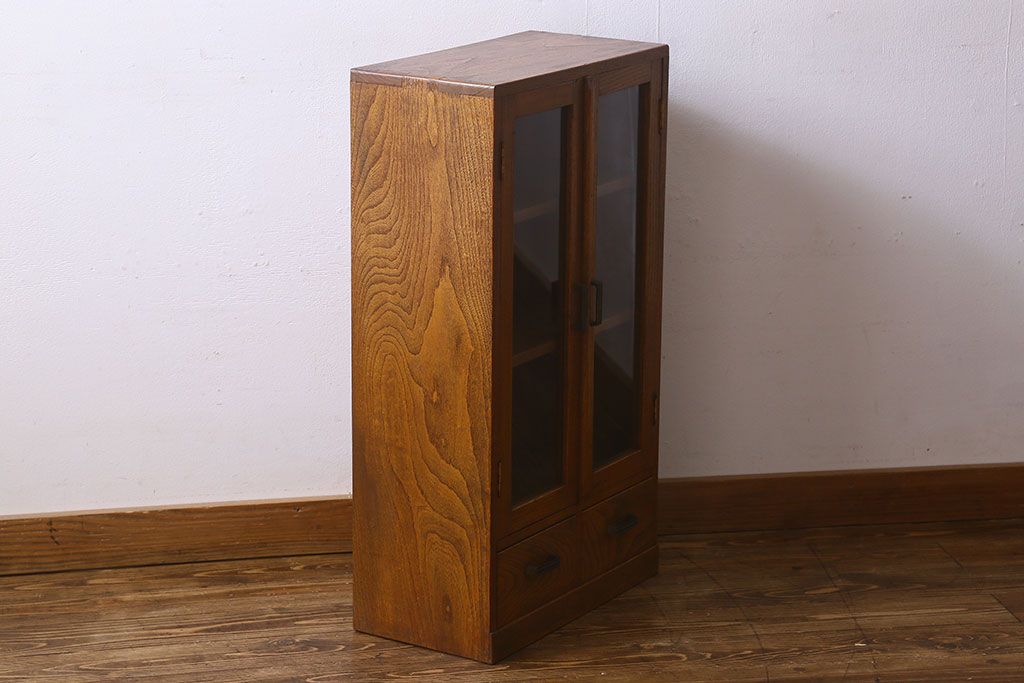 ヴィンテージ家具　昭和レトロ　三方ニレ材　小振りなビンテージブックケース(本箱、食器棚、戸棚)