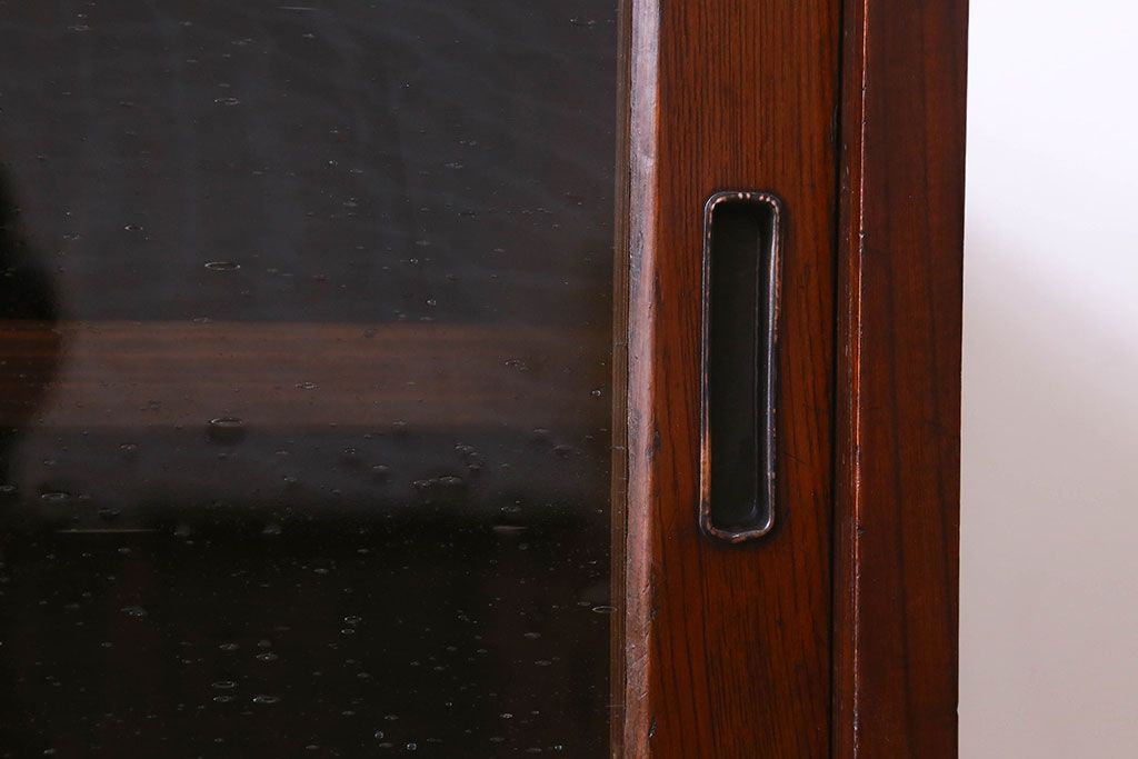 レトロ家具　昭和レトロ　漆塗りが美しい鉄脚付き箪笥ローボード(収納棚、ローチェスト、テレビボード)