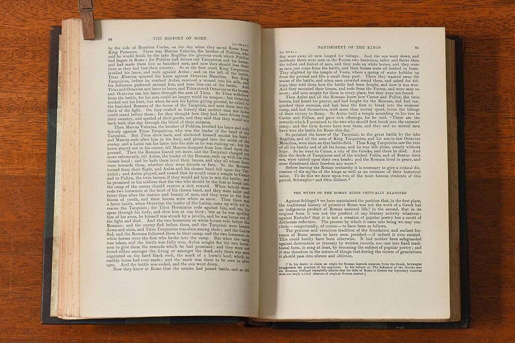 アンティーク雑貨　イギリスアンティーク　The Historians' History of the World　本(洋書、古書、英字本)2冊セット(2)