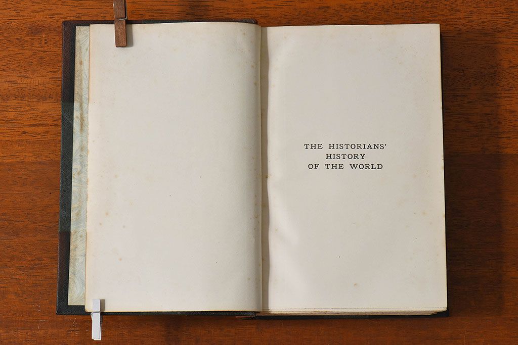 アンティーク雑貨　イギリスアンティーク　The Historians' History of the World　本(洋書、古書、英字本)2冊セット(3)