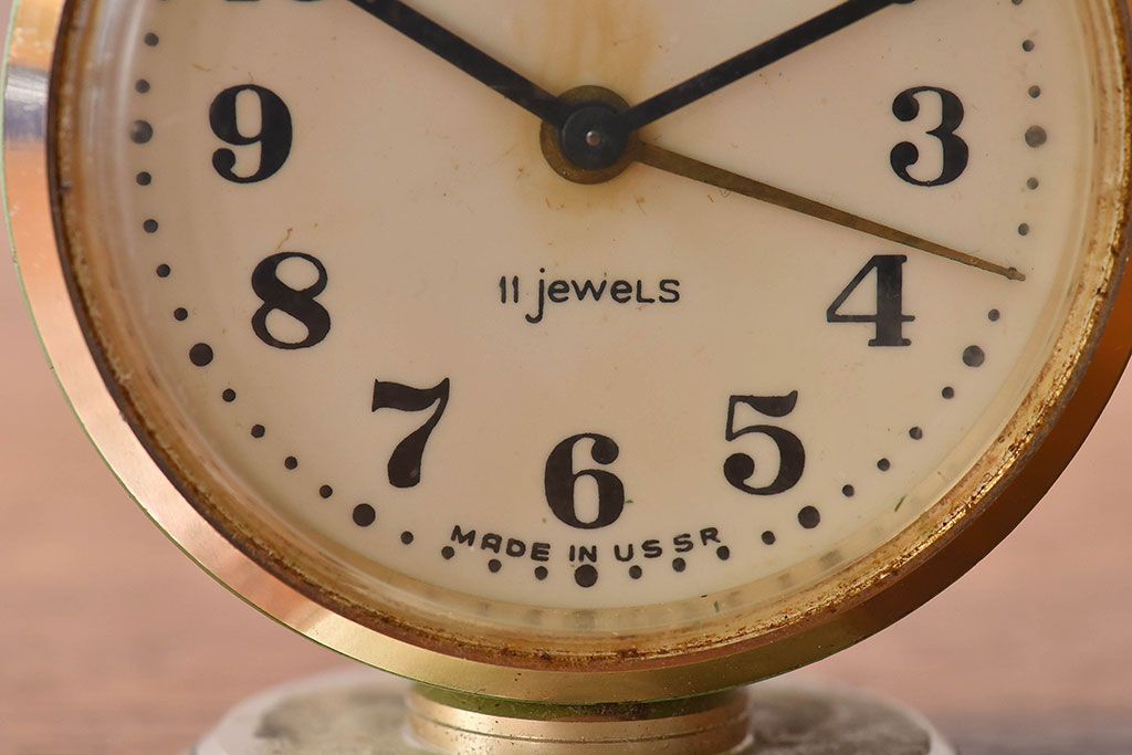 アンティーク雑貨　ビンテージ　ソビエト製(ロシア)(USSR)　SLAVAの置時計
