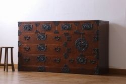 中古　伝統民芸家具　岩谷堂　NO.720　幅広で存在感のある白鳥2号横長箪笥(チェスト)(定価約63万円)