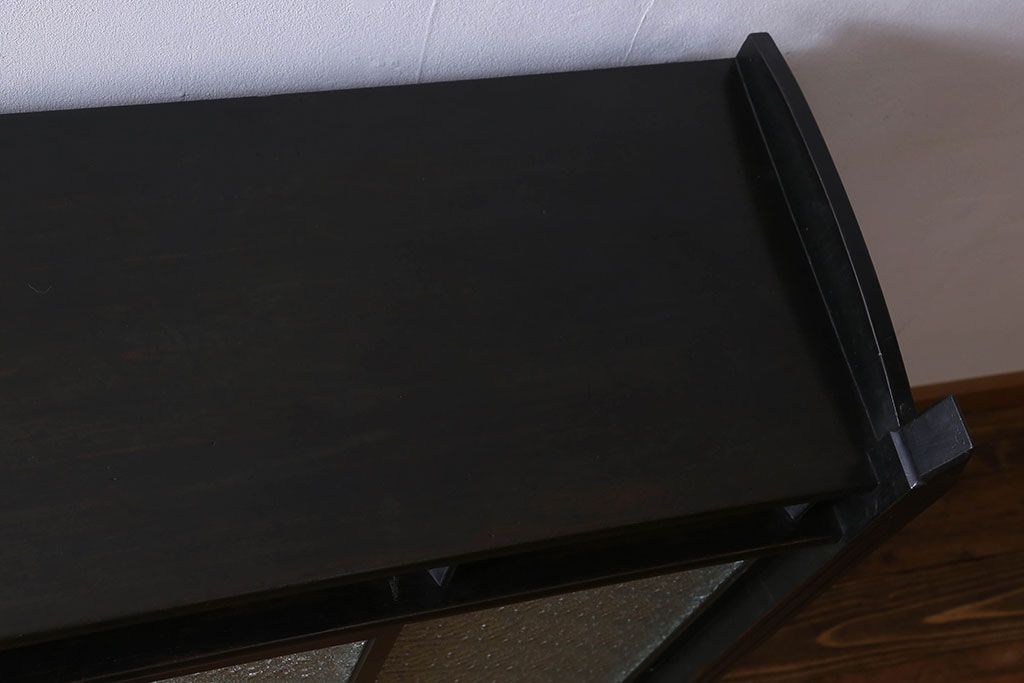 アンティーク家具　和製アンティーク　大正ロマン　プレスガラスがおしゃれなキャビネット(収納棚、戸棚)