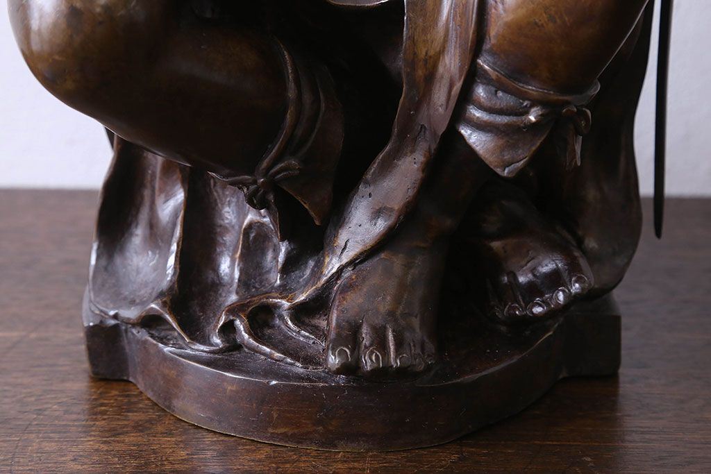 アンティーク雑貨　ヨーロッパアンティーク　ブロンズ像(兵士像・置物・彫刻)