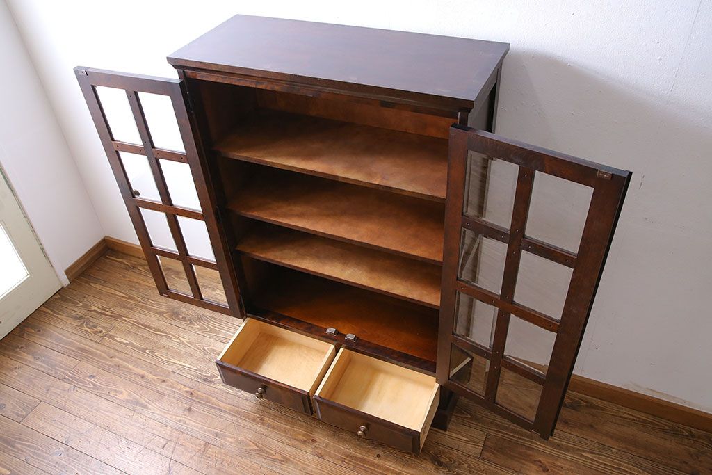 中古　北海道民芸家具　シックな存在感を放つ本箱(書棚、収納棚)(1)