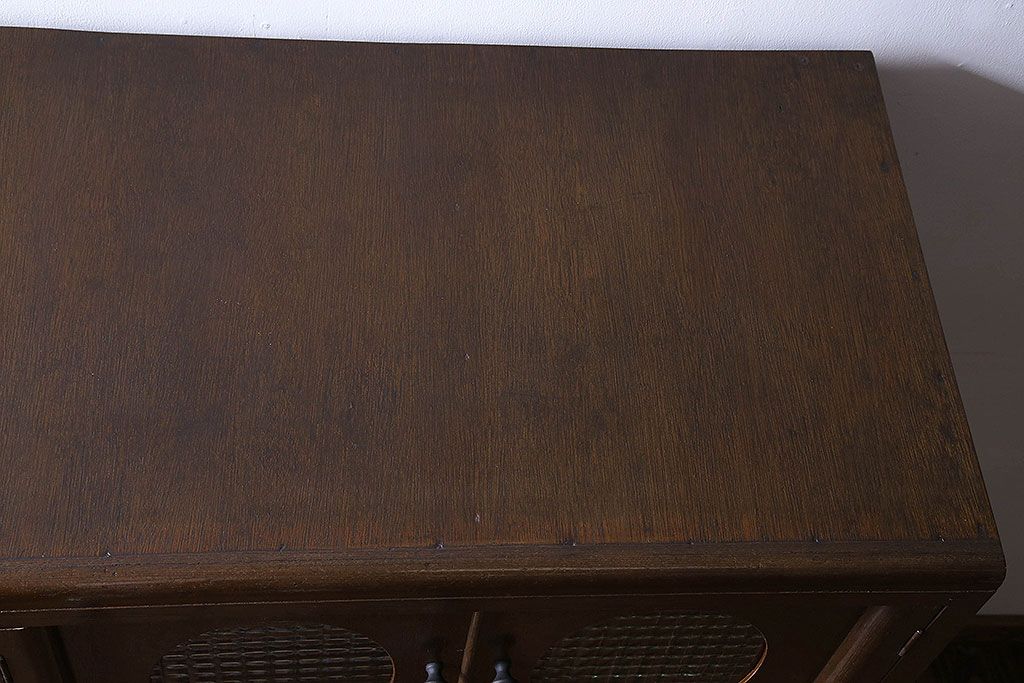 レトロ家具　昭和レトロ　チェッカーガラス入りのレトロなチェスト(タンス、衣装箪笥、引き出し、キャビネット)