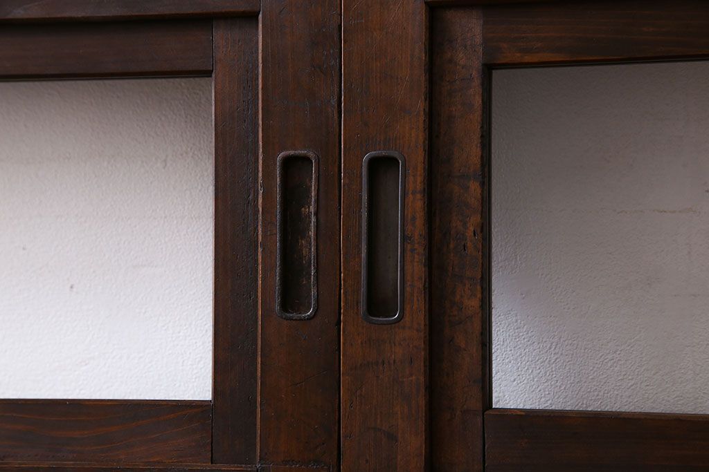 和製アンティーク　腰板ケヤキ材　和モダンな裏障子付きの帯格子戸(引き戸、建具)2枚組