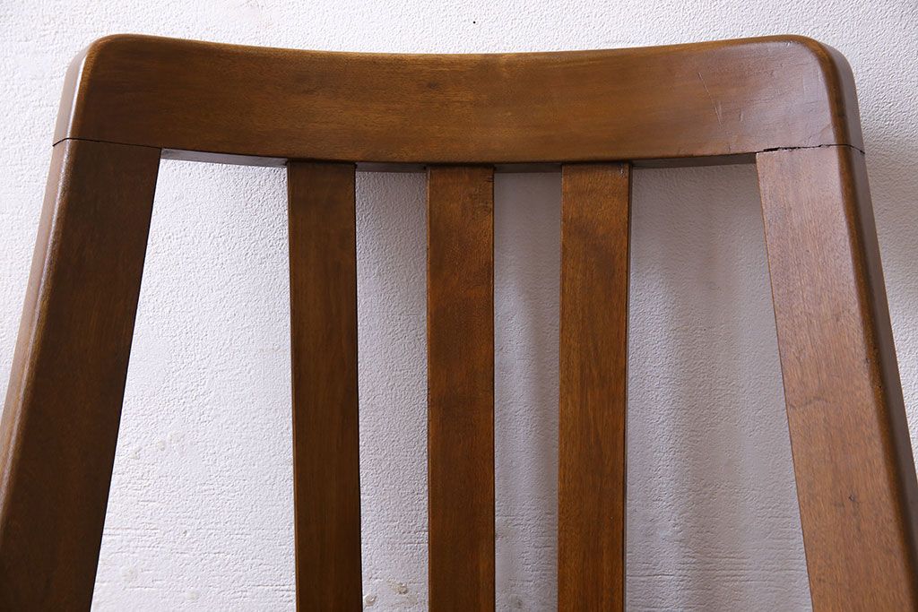 レトロ家具　レトロ　温かみのある色合いが魅力的な回転イス(チェア)
